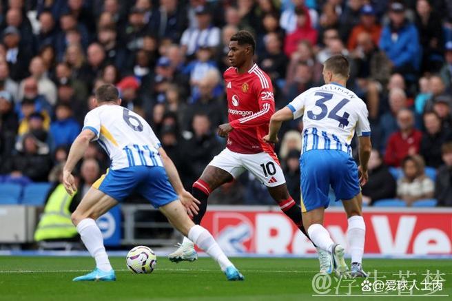 下半场连入三球 曼联客场重现大胜 下半场连入三球 曼联客场重现大胜