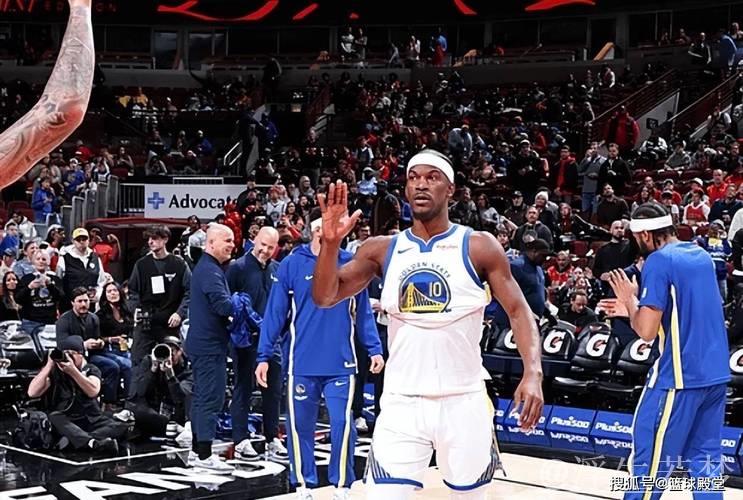 巴特勒再陷低迷!对强锋线表现不佳,全场失位难担二当家使命 巴特勒再陷低迷!对强锋线表现不佳,全场失位难担二当家使命