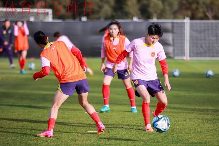 热身赛-女足2-0胜意大利 任桂辛王珊珊建功